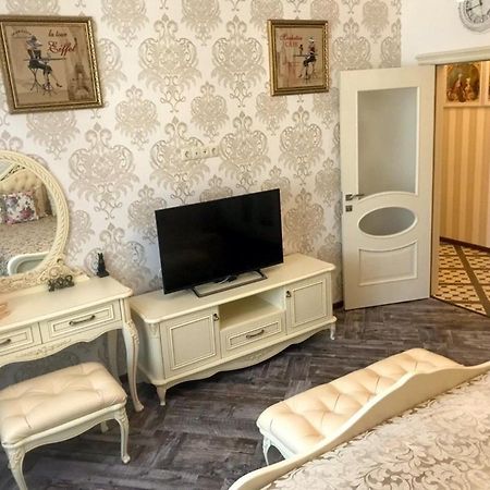 Apartment Livual Одесса Экстерьер фото